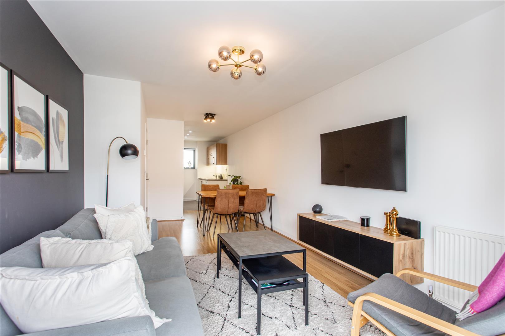 1 bed property in Heath Place, Mile End